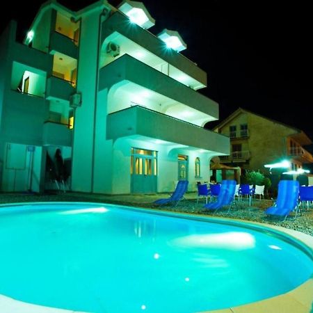 Gemma di Cattaro Apartments Esterno foto