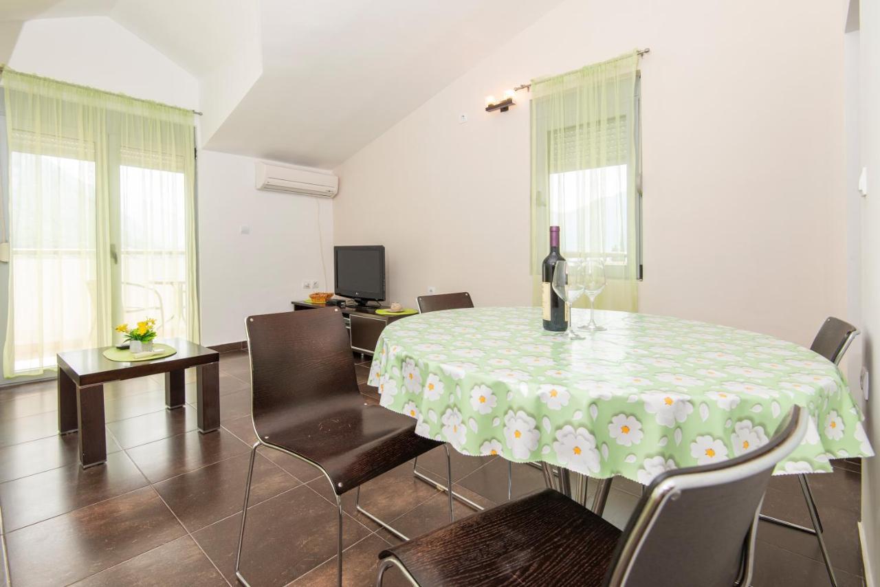 Gemma di Cattaro Apartments Esterno foto