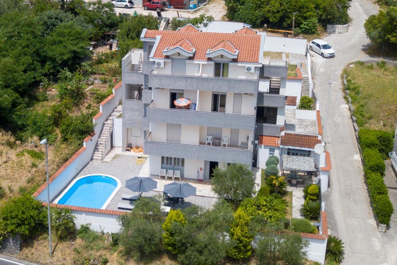 Gemma di Cattaro Apartments Esterno foto